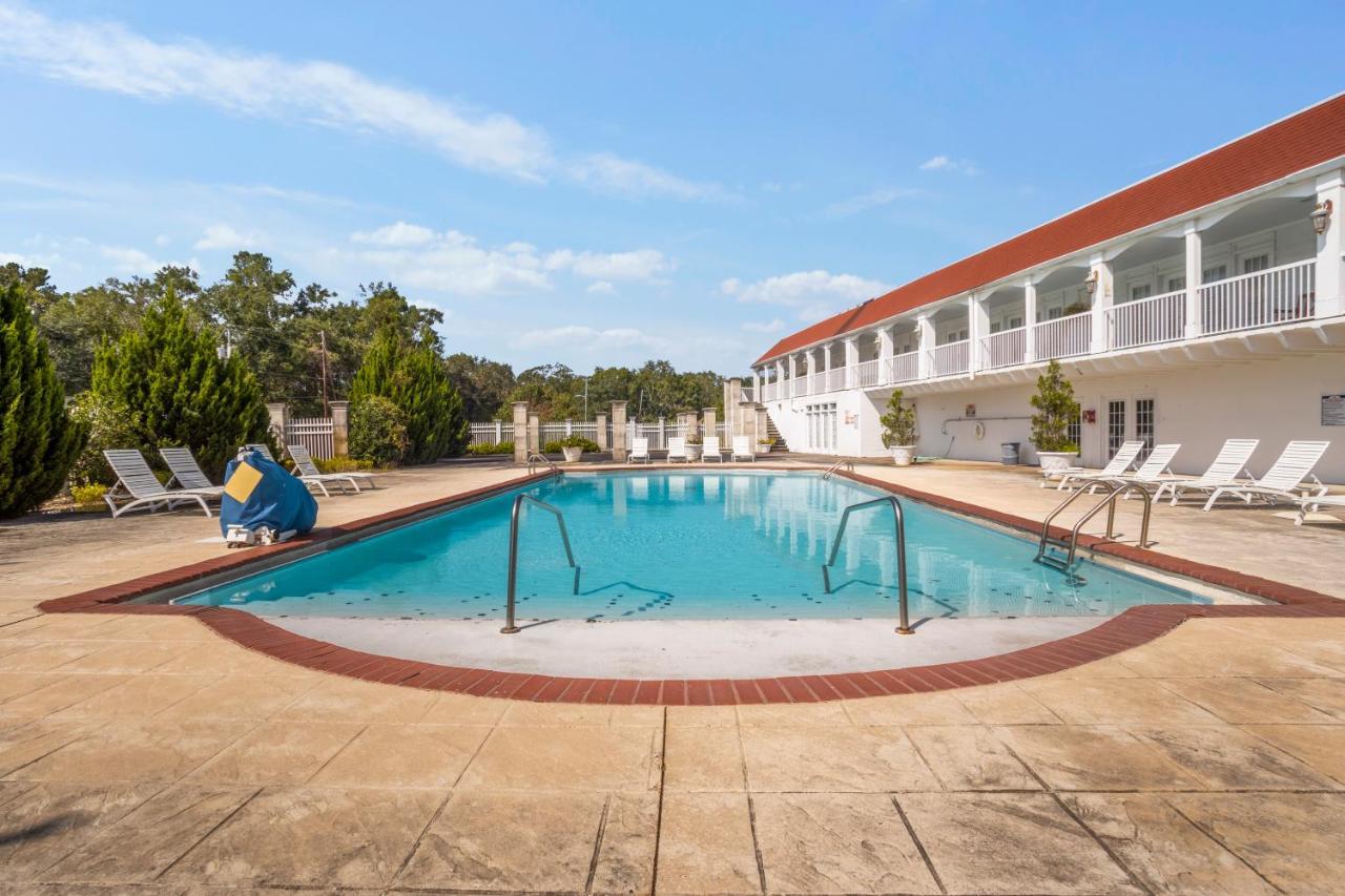 Gulf Hills Hotel & Retreat On The Water Ocean Springs Buitenkant foto